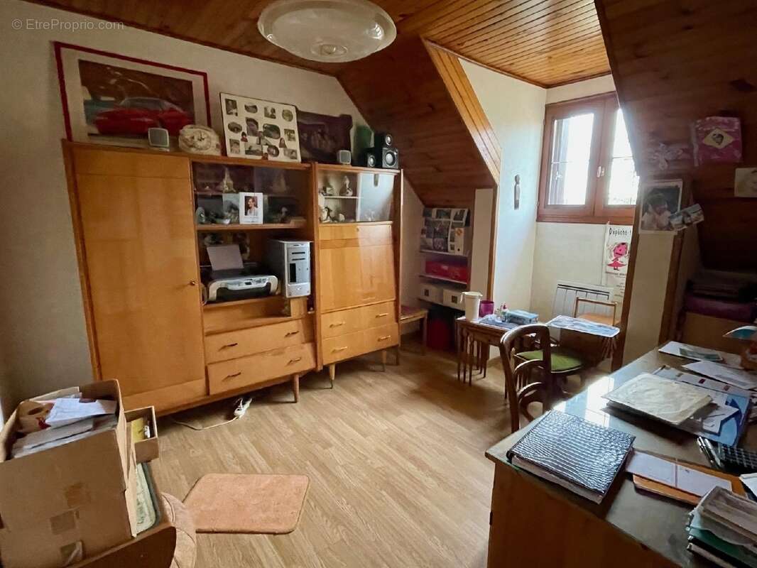 Maison à MILLY-LA-FORET