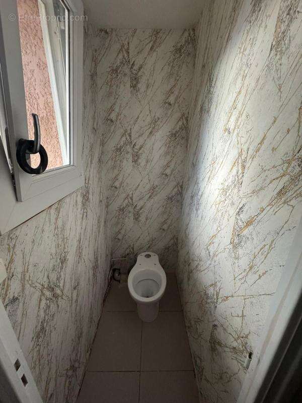 Maison à CASTELGINEST