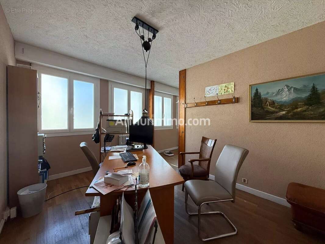 Appartement à LONS-LE-SAUNIER