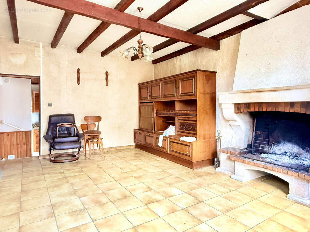 Maison à SAINT-LAURENT-D'ARCE