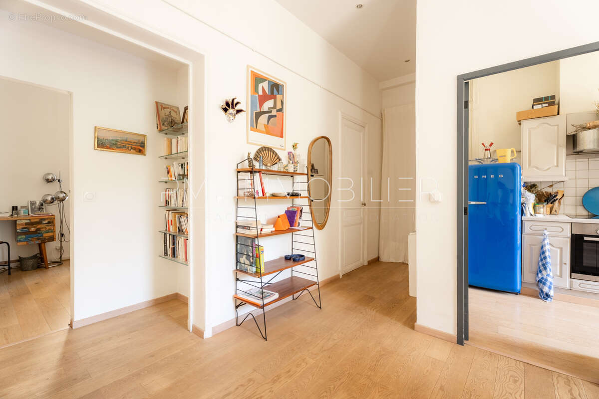 Appartement à MARSEILLE-5E