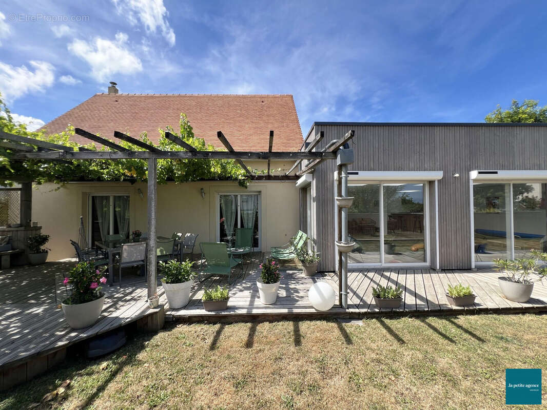 Maison à BLAINVILLE-SUR-ORNE