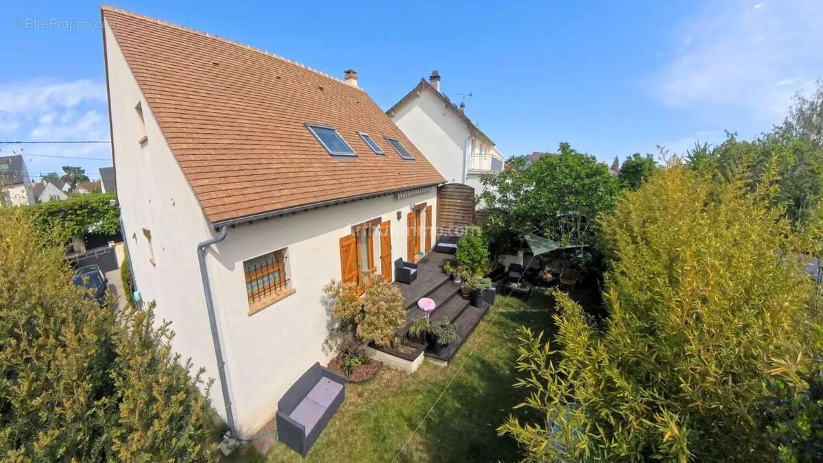 Maison à GOURNAY-SUR-MARNE