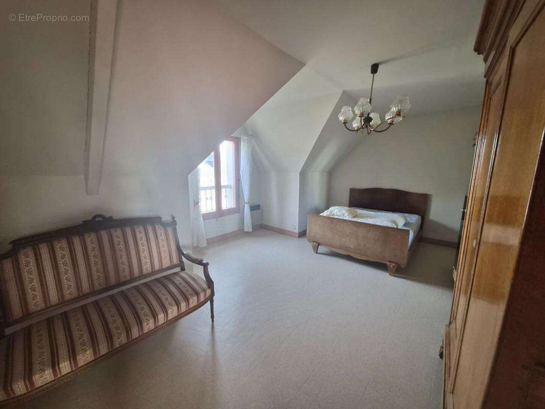 Granville, Face à la Manche : Demeure d'Exception avec Vue Mer Panoramique 186 m2 - photo 11