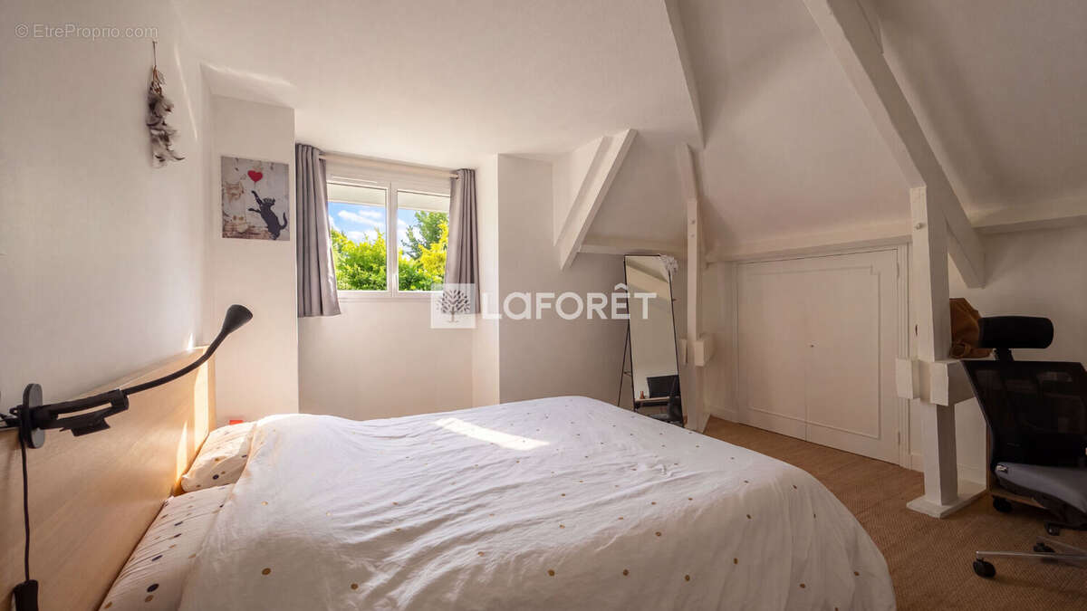 Maison Chambray Les Tours 7 pièce(s) 240 m2 - photo 12