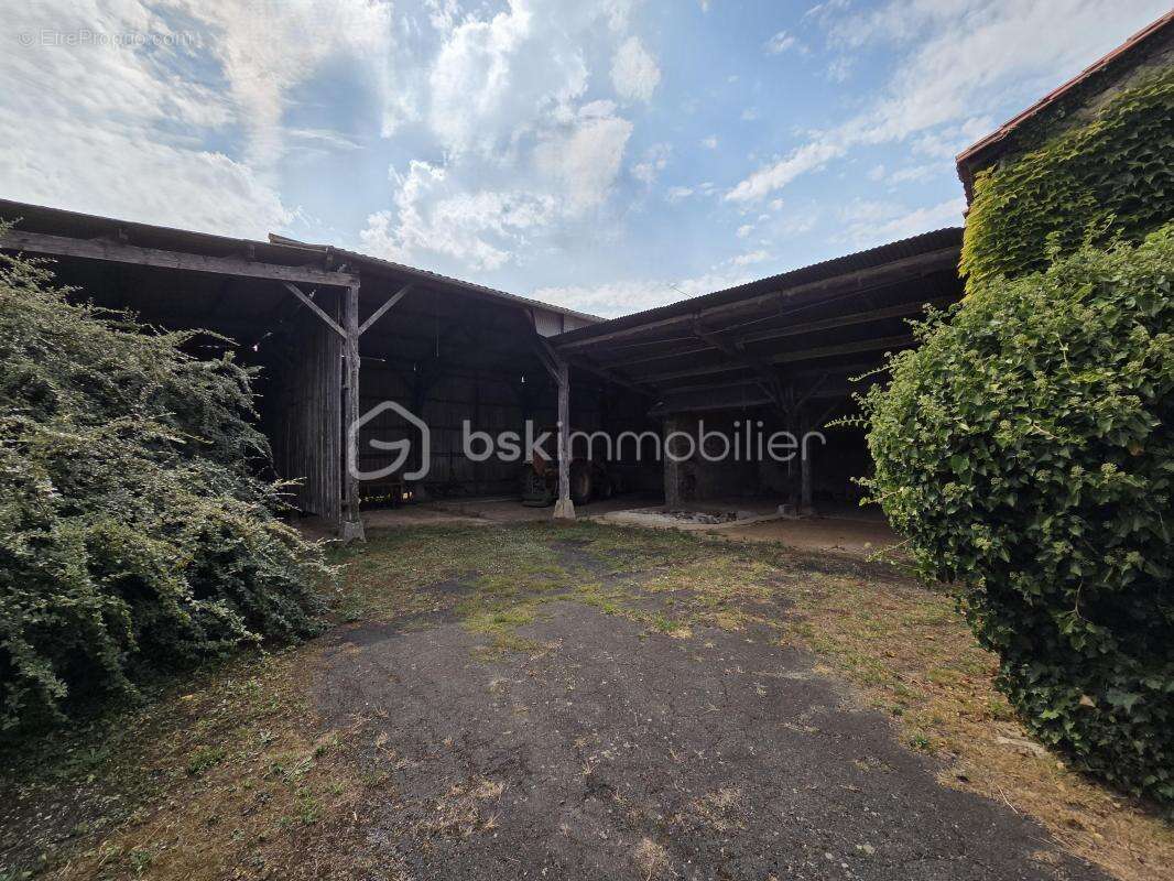 Maison à LA MAGDELEINE