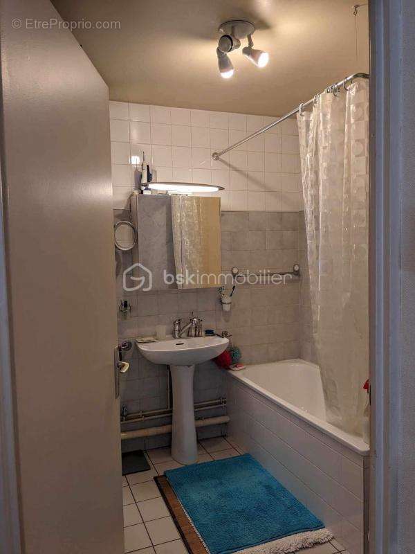 Appartement à MENNECY