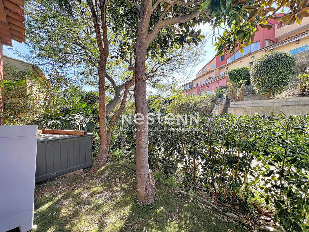 Appartement à VALLAURIS