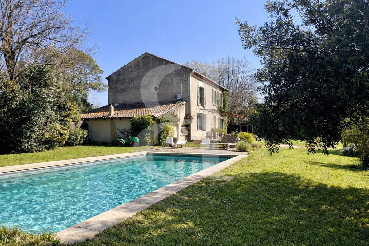 Maison à CHATEAURENARD