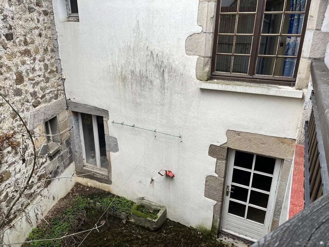 Maison à MAGNAC-LAVAL