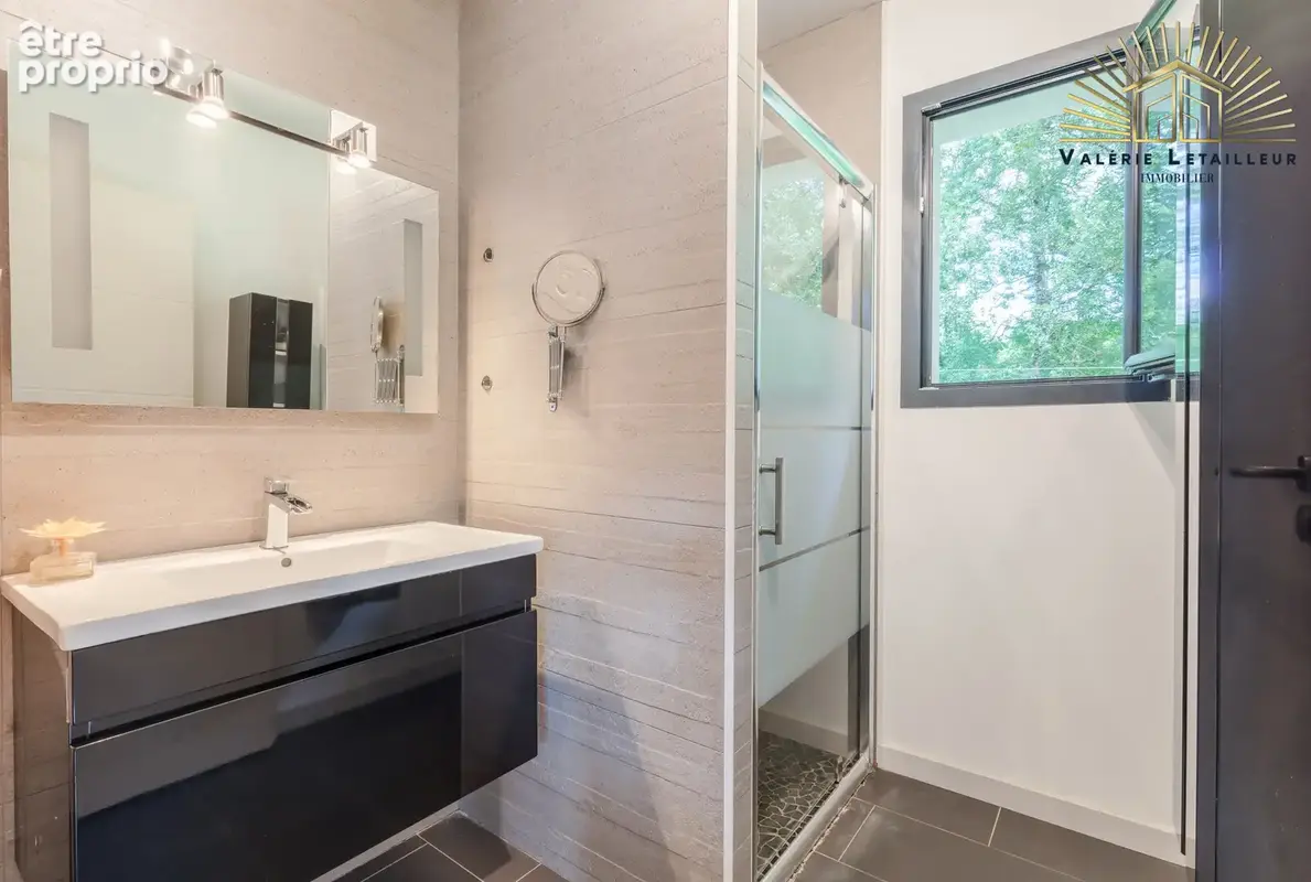 Magnifique contemporaine 206 m2 4 chambres plus bureau sur un jardin de 2285m2 - photo 10