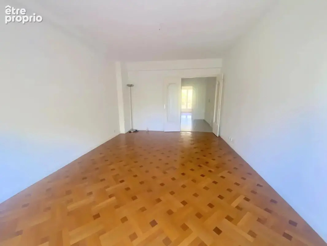 Appartement 2 pièces 56 m² à vendre à Nice (06000) - photo 3