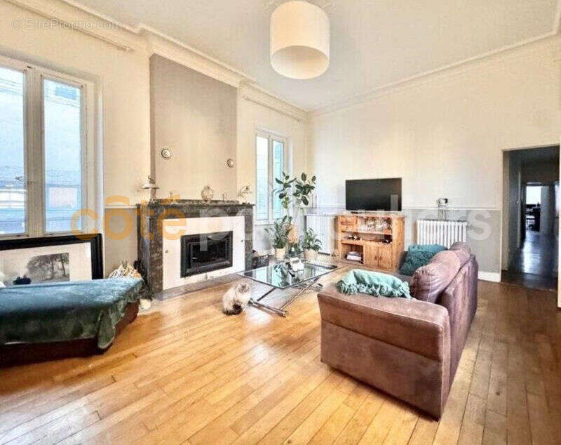 Appartement à CARCASSONNE