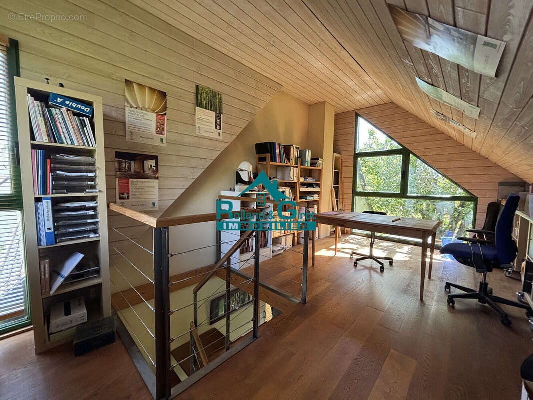 Maison à SAINT-SULPICE-LA-FORET