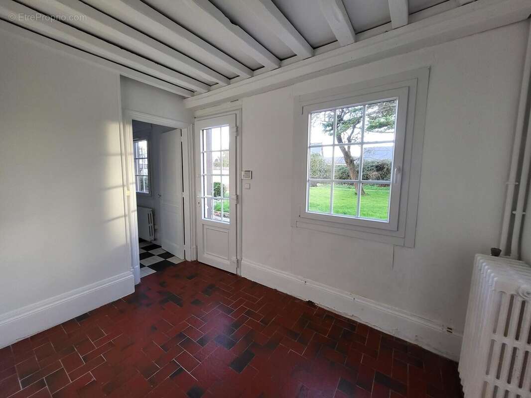 Maison à CAUVILLE-SUR-MER