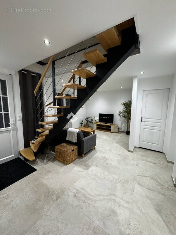 Maison à LA MOTTE