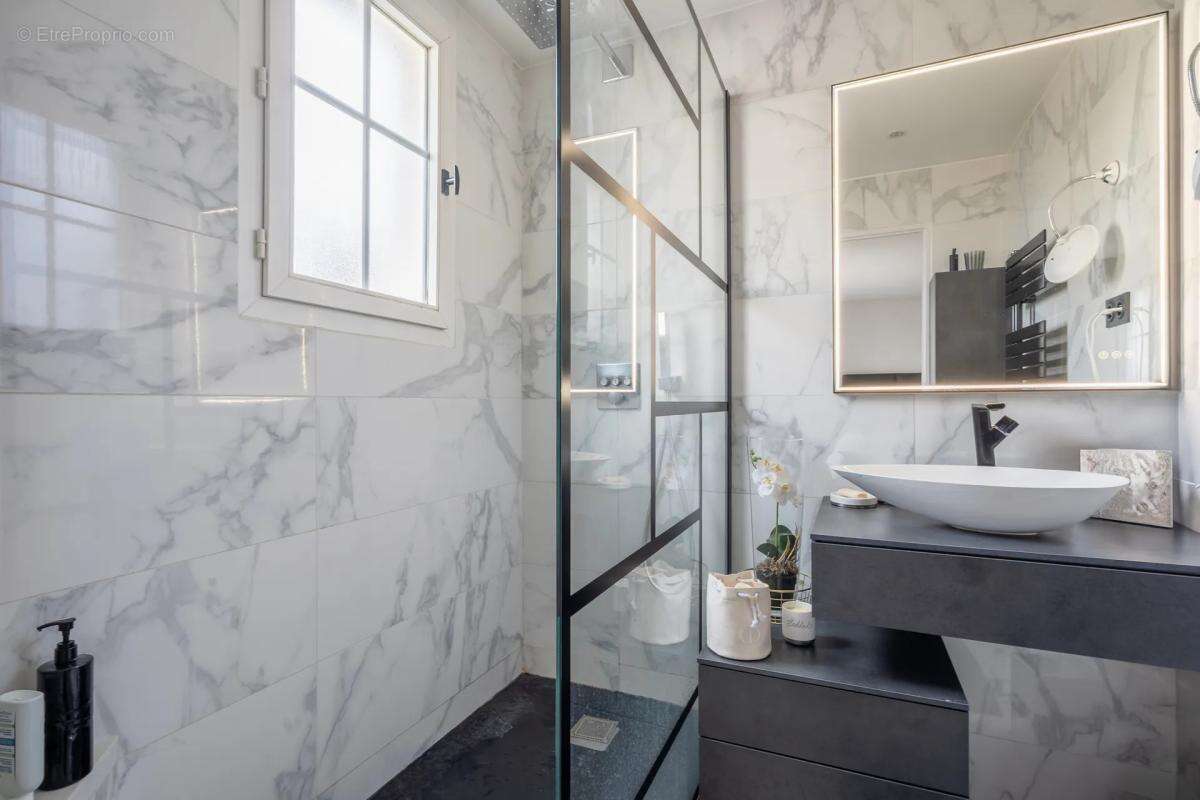 Appartement à MAISONS-ALFORT