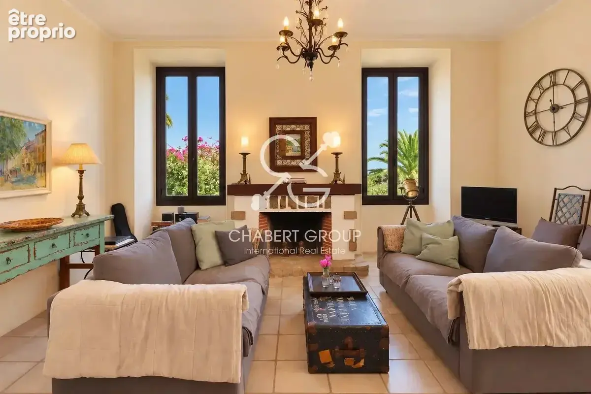 Villefranche-sur-mer – appartement – 4 pièces – 85 m² – terrasse de 95 m² – studio indépendant de 33 m² - garage - photo 9