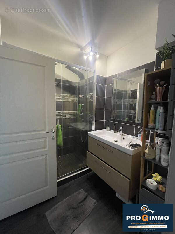 Appartement à SAINT-PIERRE