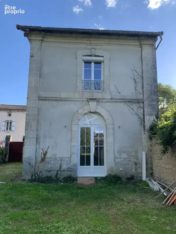 Maison de ville rénovée avec jardin ! - photo 1