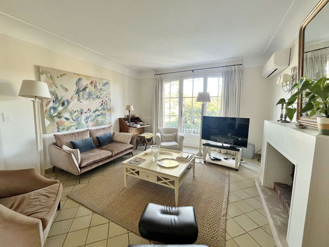 Maison à SAINT-RAPHAEL