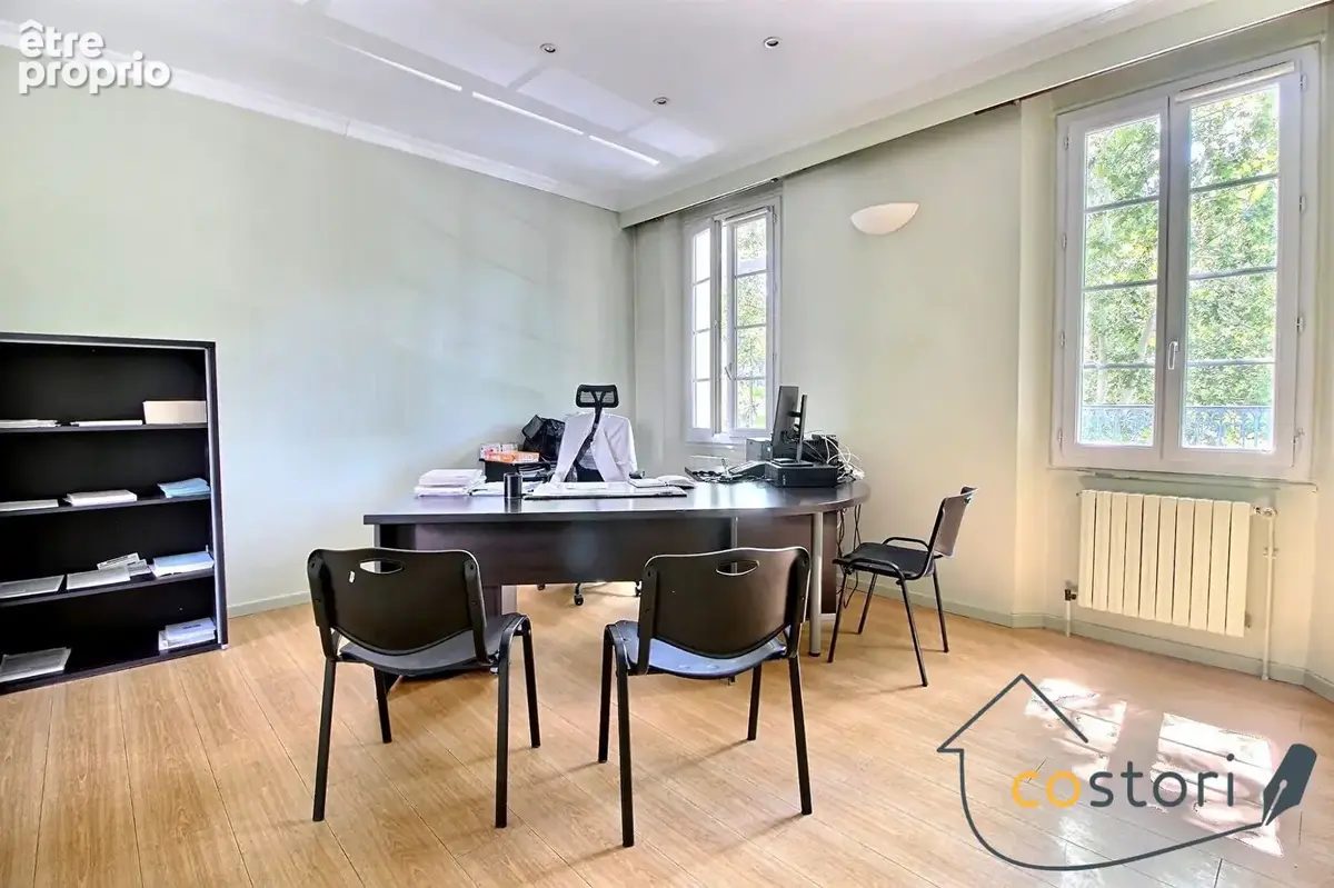 Appartement 222 m² à vendre à Draguignan (83300) - photo 5