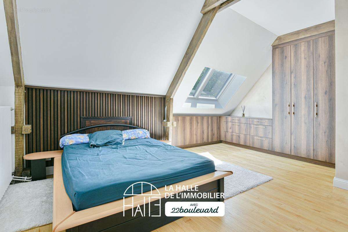 Maison 110 m² à Saint-Gence  - photo 9