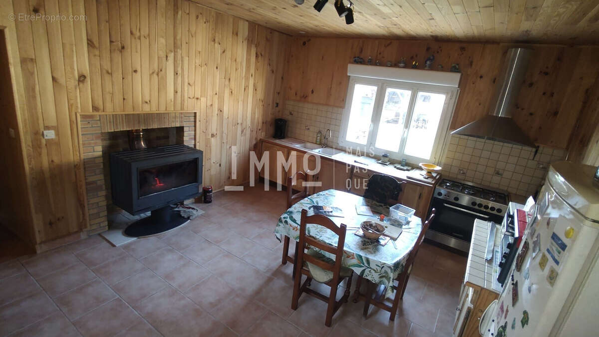 Maison à SAINT-PATERNE-RACAN