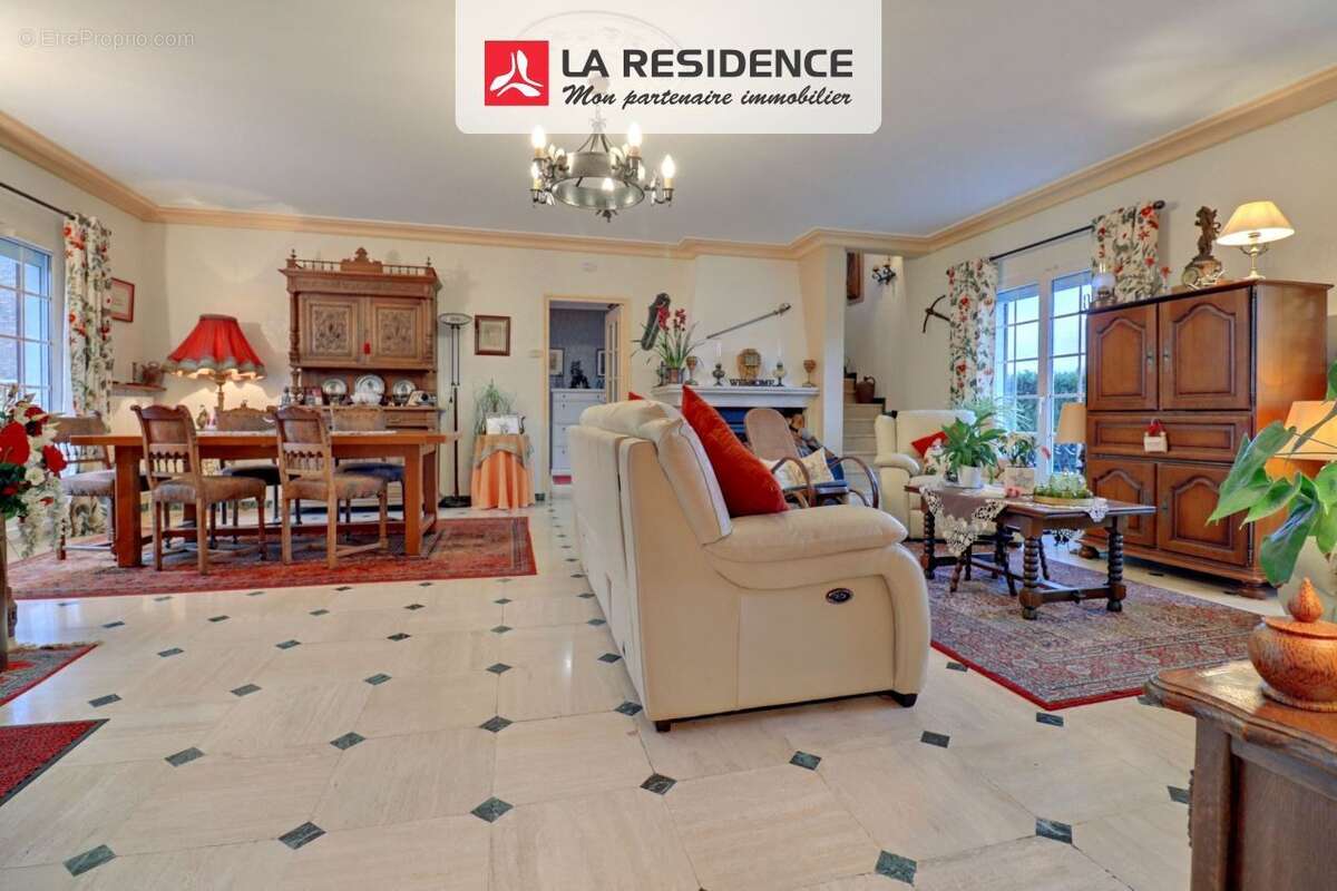 Maison à VILLIERS-ADAM