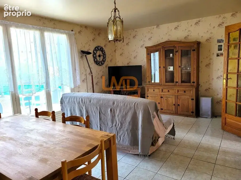 Bray sur Seine, maison 3 chambres avec sous-sol total et Piscine - photo 5
