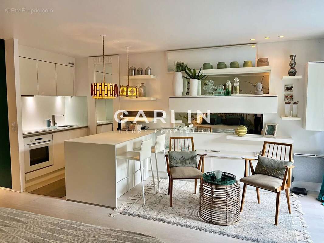 Appartement à SAINT-TROPEZ