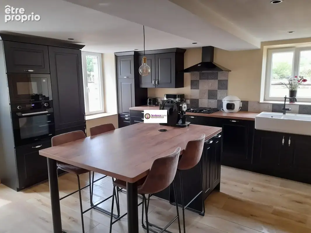Maison 4 pièces 142 m² à vendre à Le Mele-Sur-Sarthe (61170) - photo 2