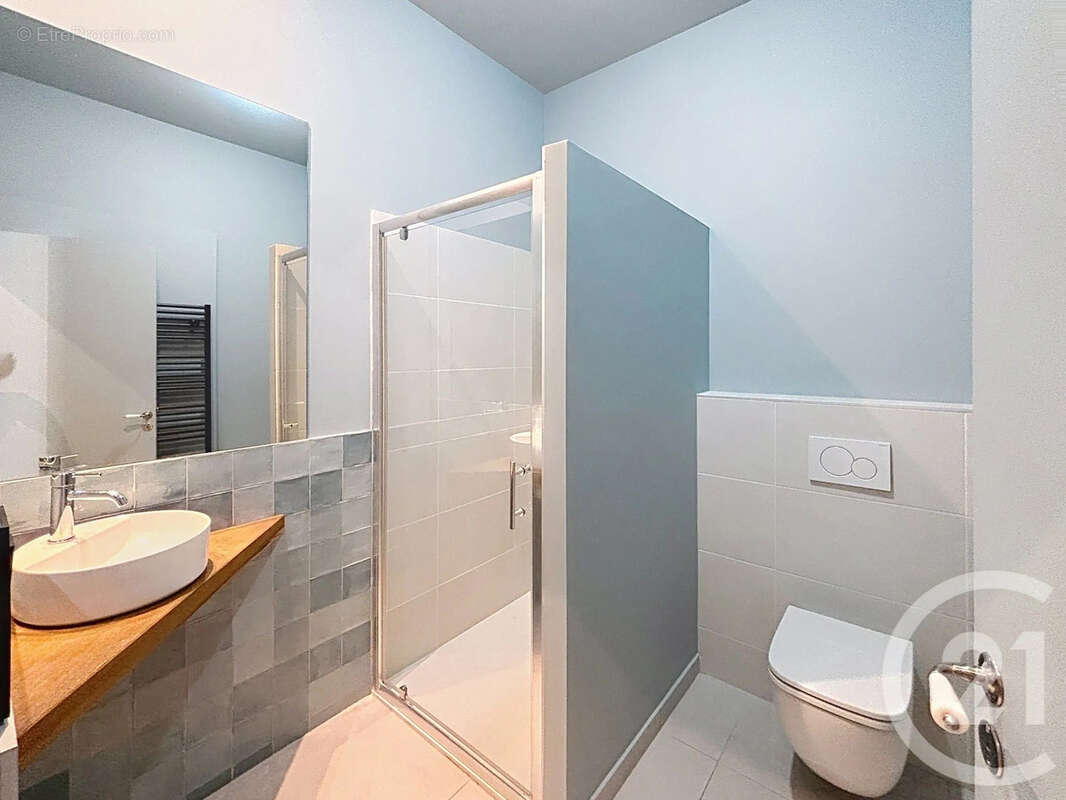 Appartement 140 m² à Sete  - photo 18
