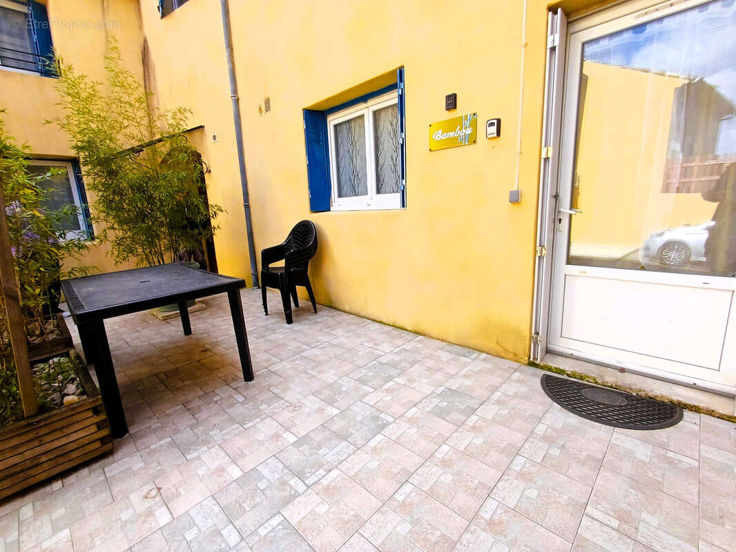 Appartement à VALLON-PONT-D'ARC