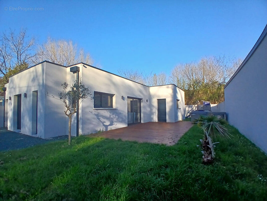 Maison à SAINT-PALAIS-SUR-MER