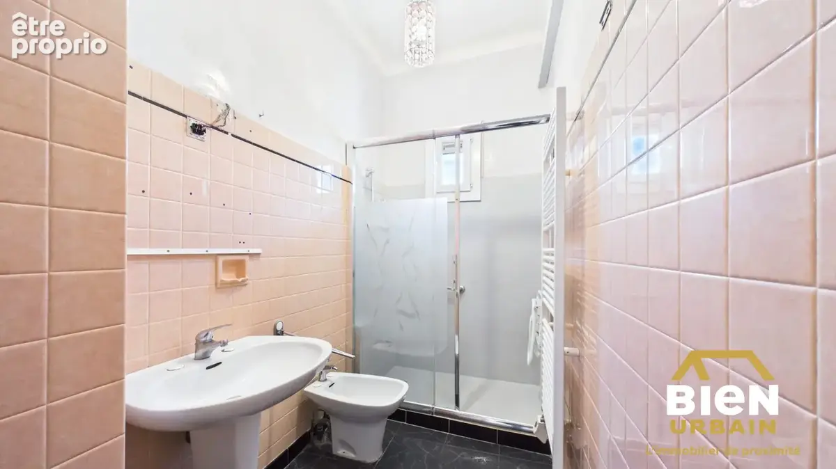 Maison 5 pièces 125 m² à vendre à Nimes (30000) - photo 9