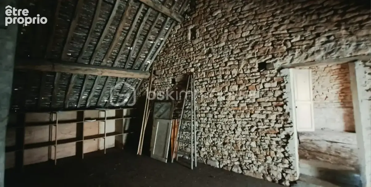 Authentique propriété bourguignonne à rénover aux portes de Vézelay – Charme, potentiel et douceur de vivre - photo 11