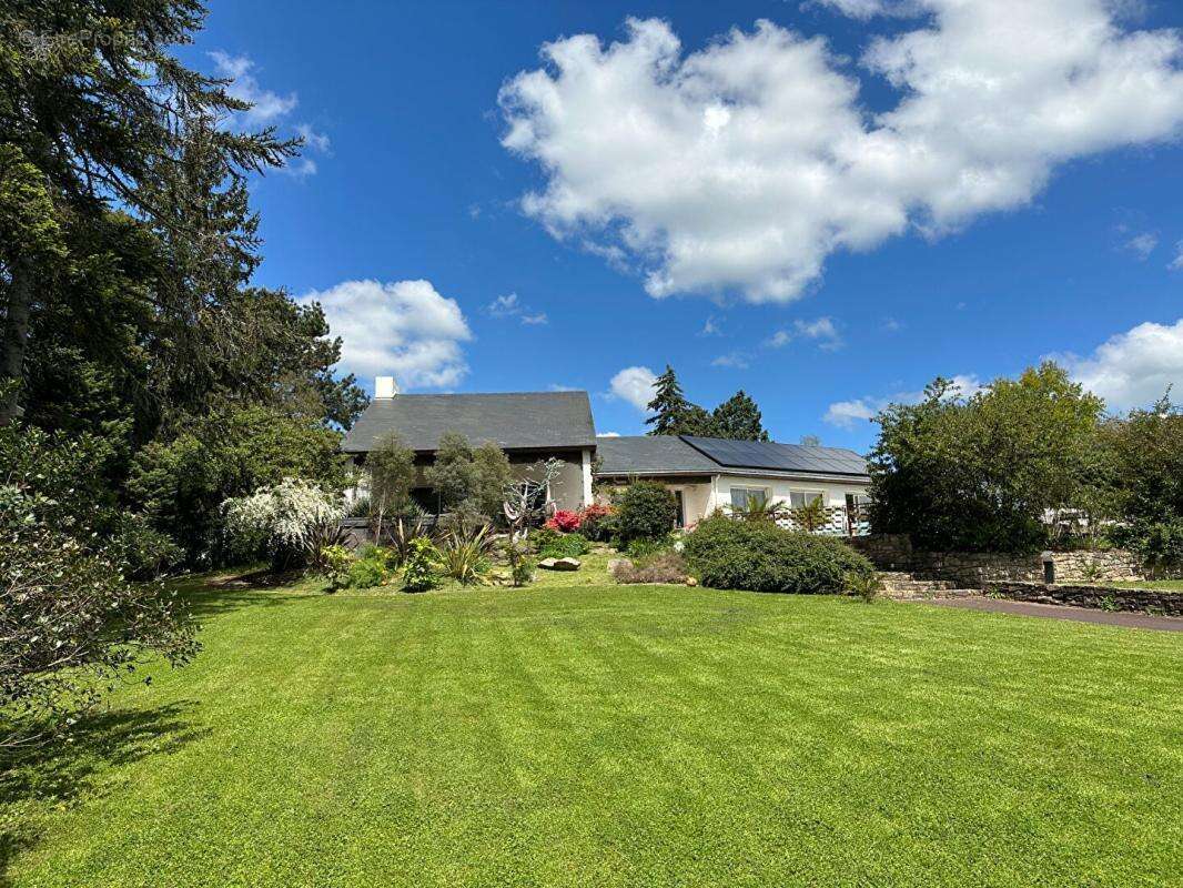 Maison à SUCE-SUR-ERDRE