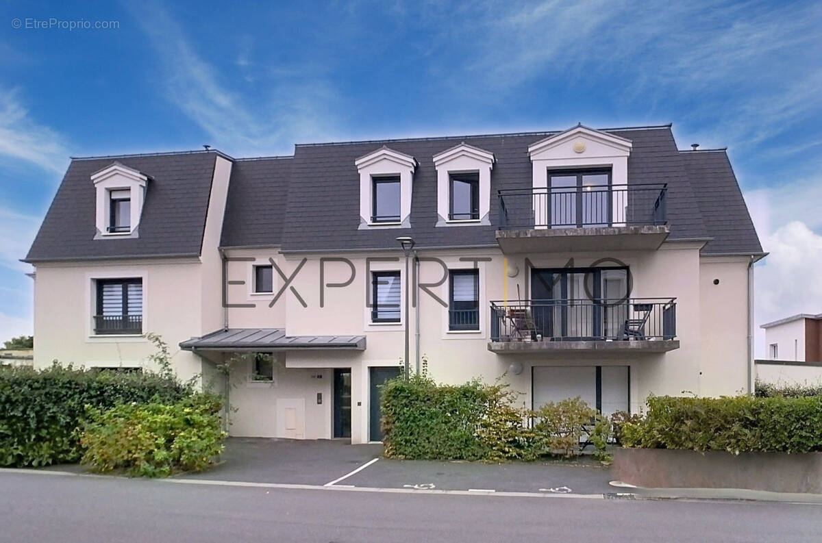 Appartement à HEROUVILLE-SAINT-CLAIR