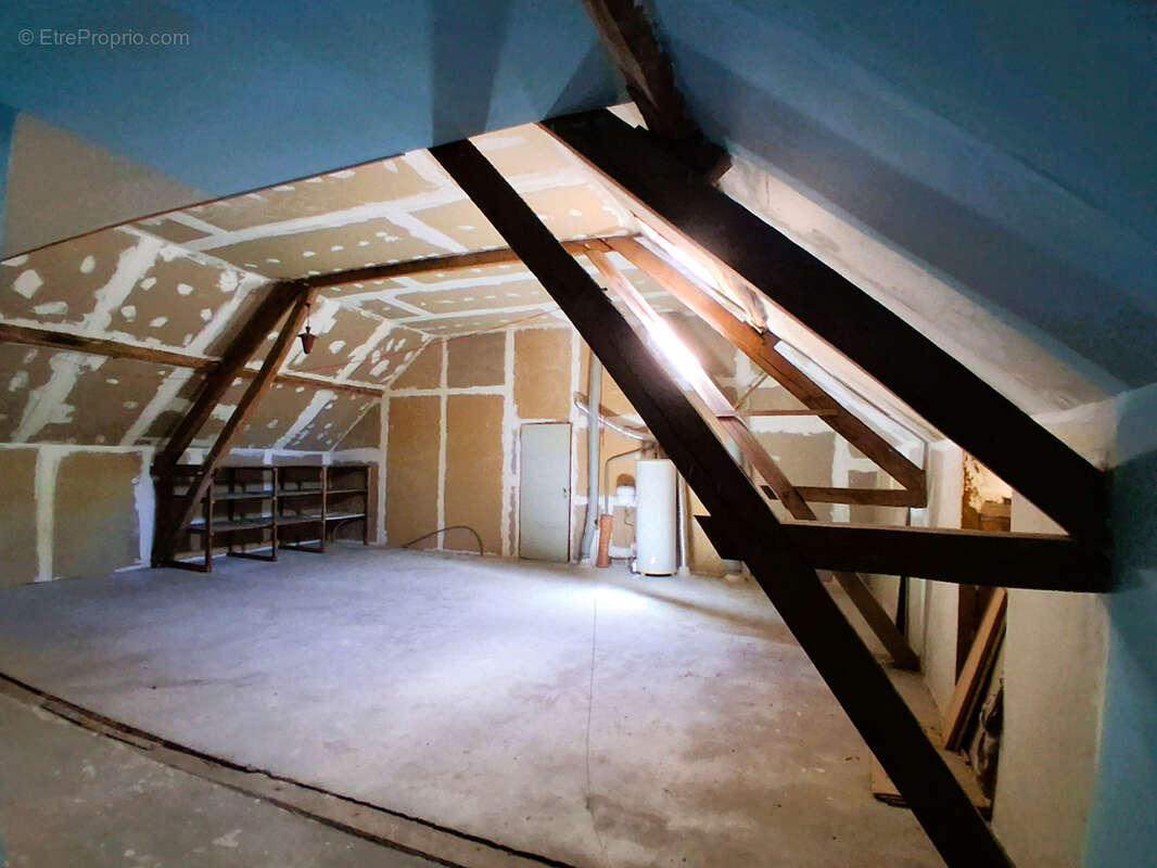 Maison de village milieu XIXè - Grand grenier aménageable - photo 10