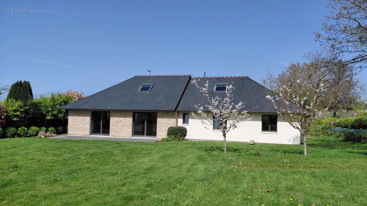 Photo 2 - Maison à LANNION