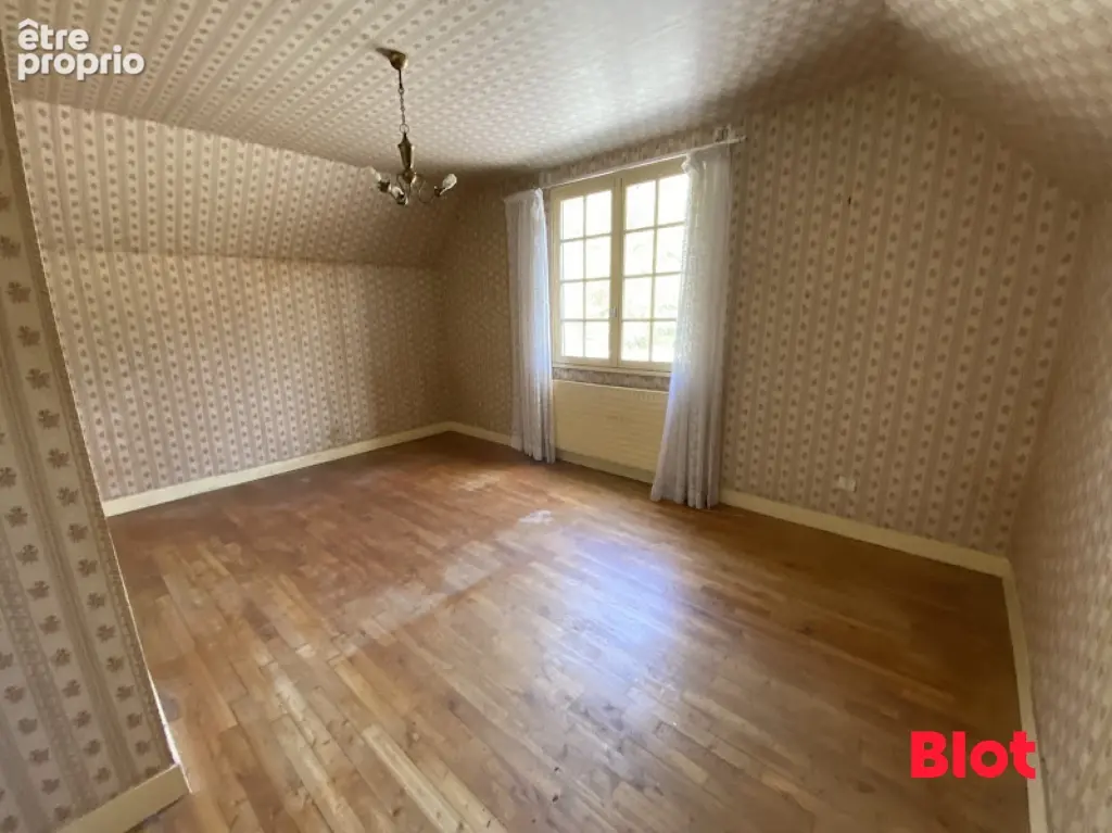 Maison 8 pièces 136 m² à vendre à Chateaugiron (35410) - photo 9