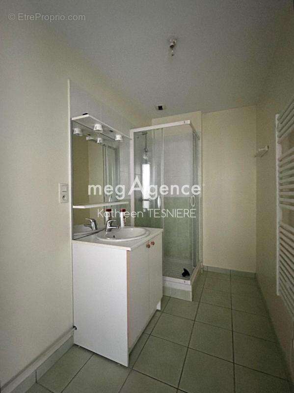 Appartement à FOUGERES