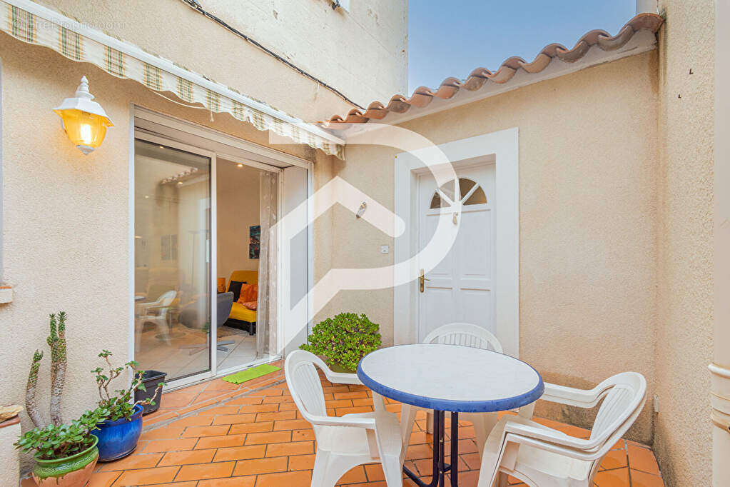 Appartement à MARSEILLE-7E