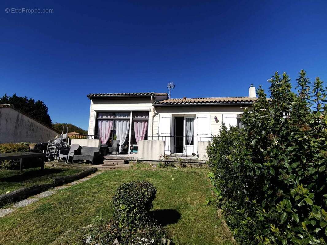 Maison à MEDIS