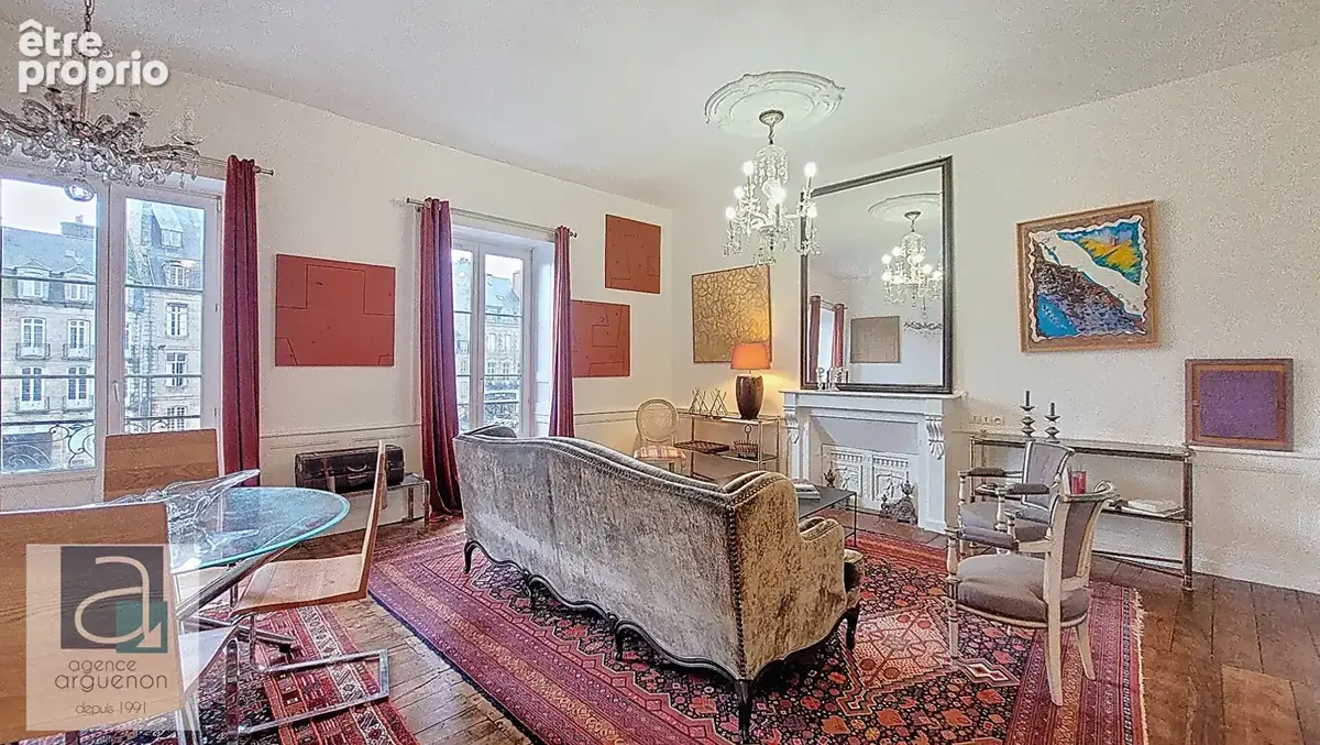 AU COEUR DE DINAN - Bel appartement Bourgeois avec beaucoup de cachet ! - photo 2