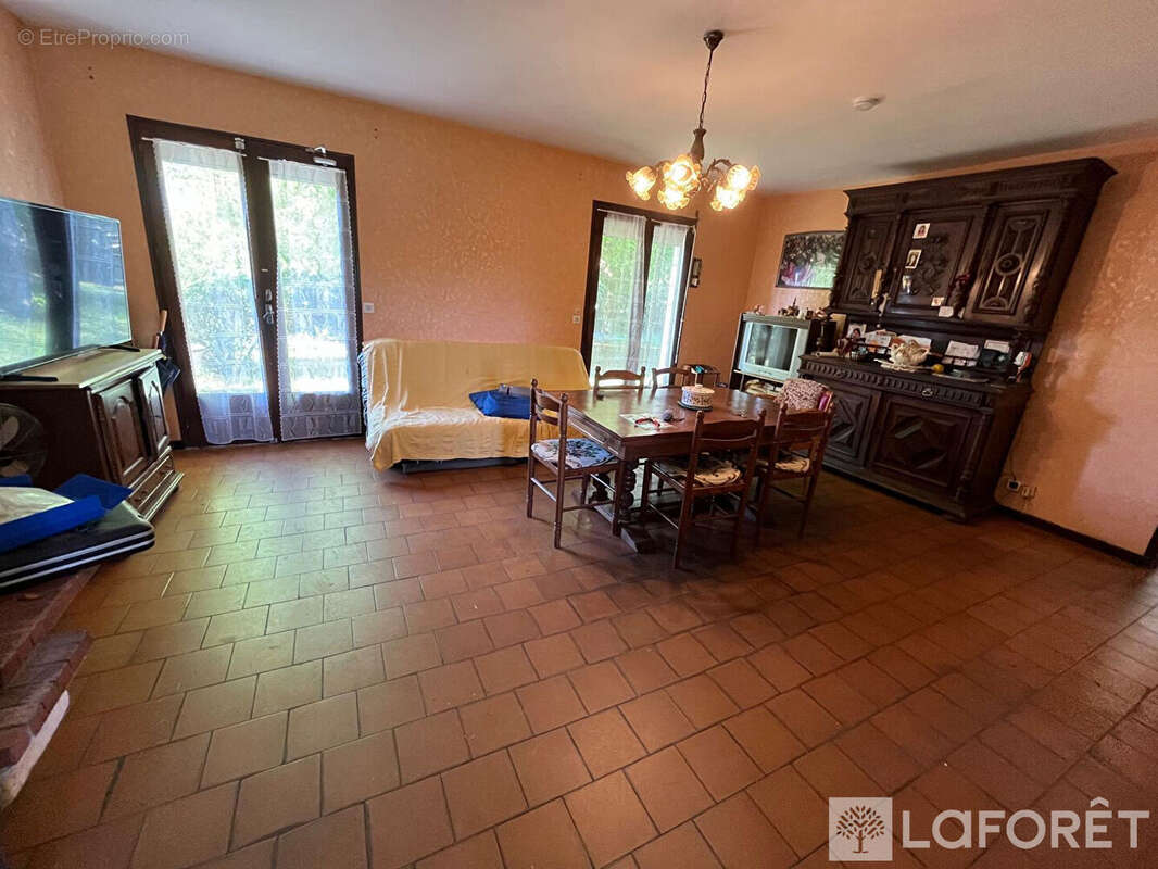 Maison à SAINT-ANDRE-DE-CUBZAC