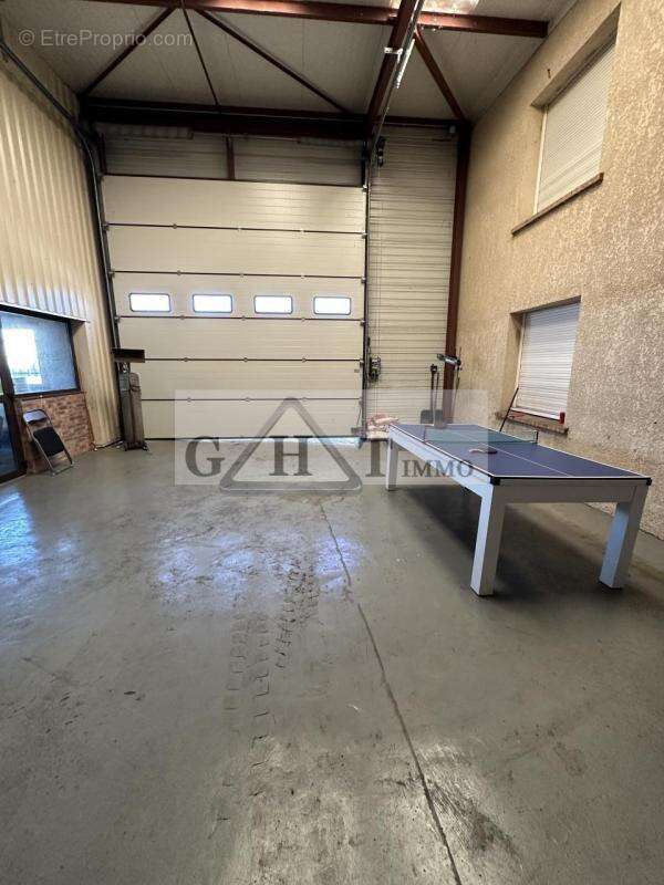 Terrain à LAGNY-LE-SEC