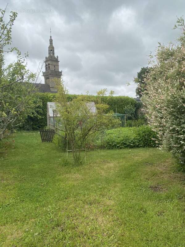 Maison 180 m² à Saint-Sauveur  - photo 3