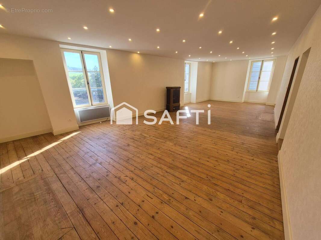 Maison 268 m² à Barrou  - photo 9